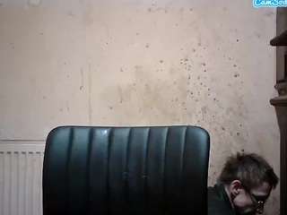 Live Sex Chat with sexygeny (@sexygeny)