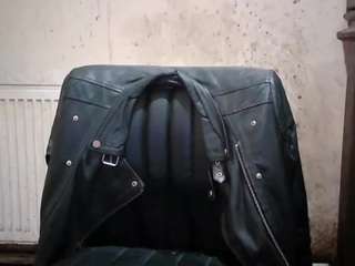 sexygeny's CamSoda show and profile