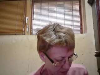 sexygeny live cam profile