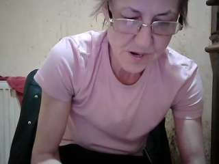 sexygeny's CamSoda show and profile