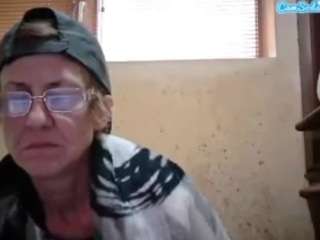 sexygeny Live Webcam on CamSoda