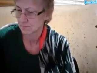 le modèle sexygeny est en webcam porno dans un show sur le site camsoda, il possède les tags suivants: amateur,anal toys,ass bouncing,athletic,average,dirty talk,drinking,middle aged,skinny,smoking