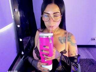 LeaSmlthv nude and sexy before cam for live chat