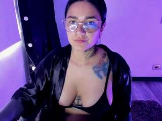 larola_a