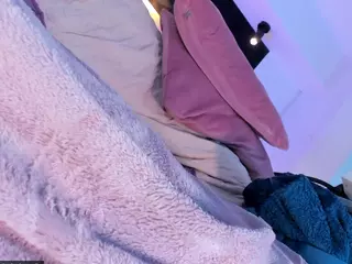Aniiee's Live Sex Cam Show