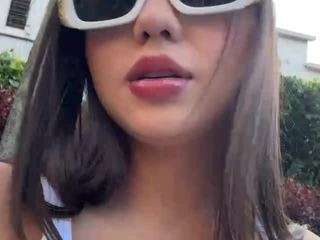 gabyferrer Live Webcam on CamSoda