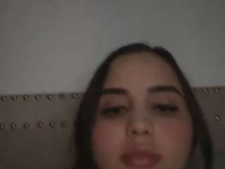 Live webcam model gabyferrer on Soda Cams