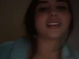 Live webcam model gabyferrer on Soda Cams