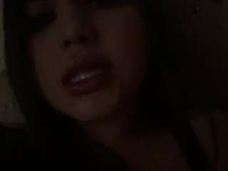 gabyferrer's CamSoda show and profile