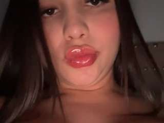 Live webcam model gabyferrer on Soda Cams