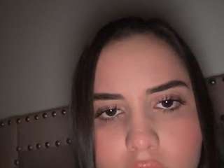 Live webcam model gabyferrer on Soda Cams