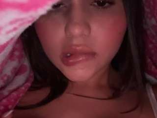 Live webcam model gabyferrer on Soda Cams