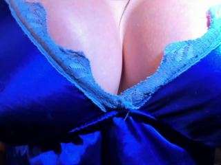 Gabyferrer's cam show statistics and live stream