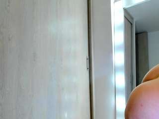 Gaby Ferrer live cam preview