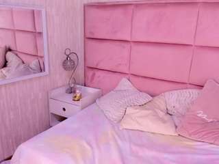 hannataylor's live room