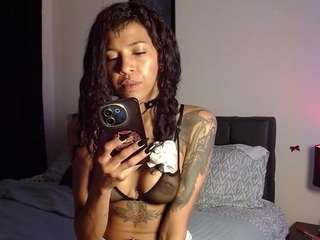 Live stream of greecebella