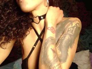greecebella live webcam show
