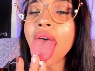 Muffincute's Live Sex Cam Show