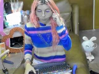  skinnyteen chat room