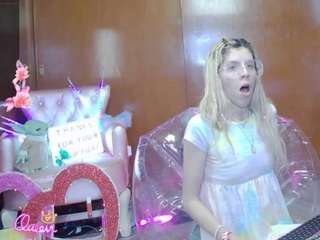 skinnyteen live cam profile