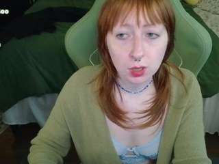 이 모델은 현재 라이브 중입니다. lilymay