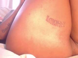 CAMILA44 live webcam show
