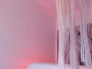 Live webcam model salommecruz on Soda Cams