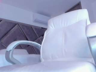 Live webcam model salommecruz on Soda Cams