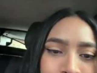 salommecruz Live Webcam on CamSoda