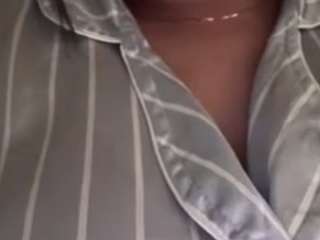 Live webcam model salommecruz on Soda Cams