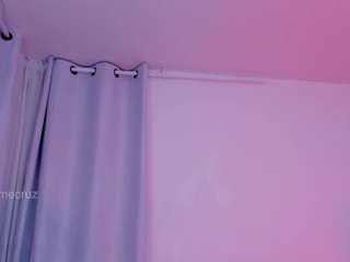 Salommecruz's cam show statistics and live stream