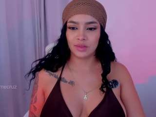 Salomme Cruz live webcam show