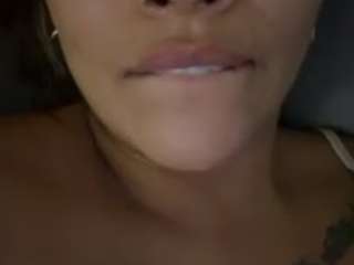 salommecruz Live Webcam on CamSoda
