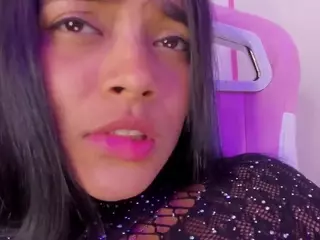 Salomme Cruz's Live Sex Cam Show
