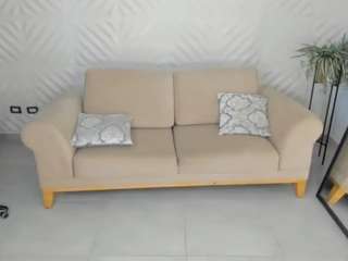 renatareyes Live Webcam on CamSoda