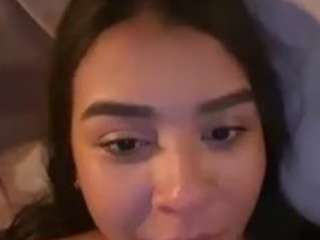 jessiemegan, female webcam model,  years old, on live webcam