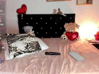 kiimcat Live Webcam on CamSoda