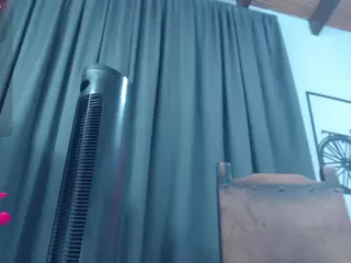 mara _caliente's Live Sex Cam Show