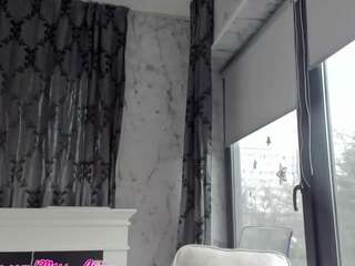 Live webcam model candyteen on Soda Cams