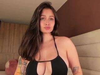 kittymelanniie