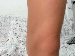 le modèle mariahblack est en webcam porno dans un show sur le site camsoda, il possède les tags suivants: anal,flashing,young adult,toys,teen 18,strip,small-ass,skinny,shaved-pussy,pussy,lovense,ass,handjob,fingers,fetish,feet,dirty talk,cum,brown-eyes,blowjob