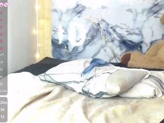 NahomyFox