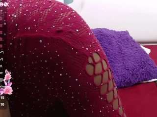 nahomyfox Live Webcam on CamSoda