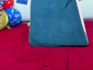 nahomyfox