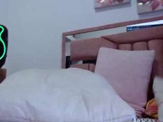 desirewilliams live cam preview