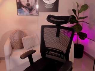 lairascott from CamSoda is Freechat