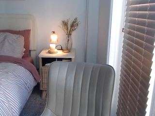 avaxo Live Webcam on CamSoda