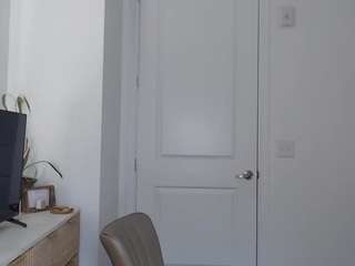 avaxo Live Webcam on CamSoda