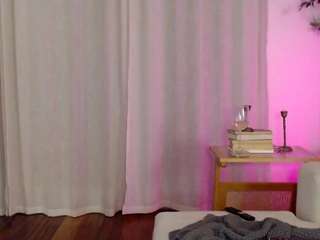avaxo Live Webcam on CamSoda