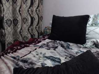 queentwerk live cam profile